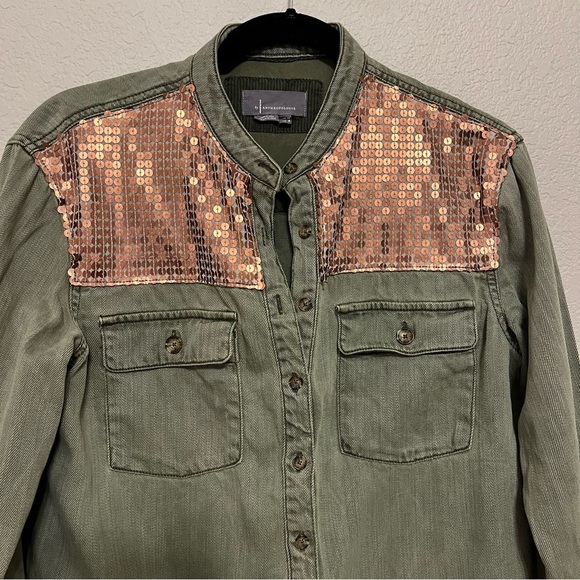 Anthropologie Olive Green and Bronze Sequin Button Down Shirt Size 8 - Picture 2 of 16